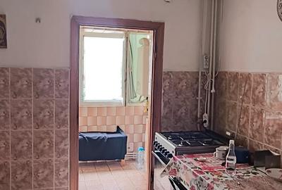 Apartament cu 3 camere decomandat în Casa de Cultură - 13