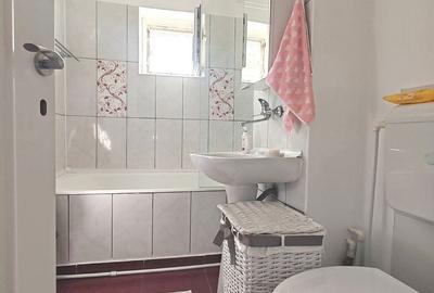 Apartament cu 2 camere decomandat în Calea București - 6
