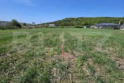 Teren de 2000 mp, în Jucu - 1