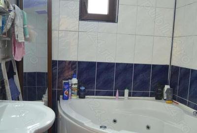 Vila de vacanta cu 7 camere situata in Busteni,semicentral. - 18