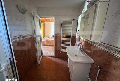 Casă cu 5 camere cu Teren 1579 Mp în Sânmartin - 4