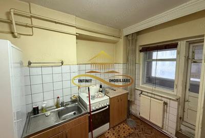 Apartament de vanzare in Bacau central etaj 1 - 4