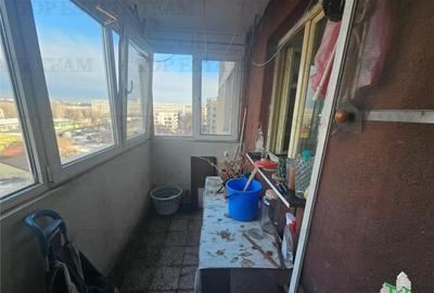 Apartament 3 camere 2 bai metrou Crangasi (bloc 1983) - 3