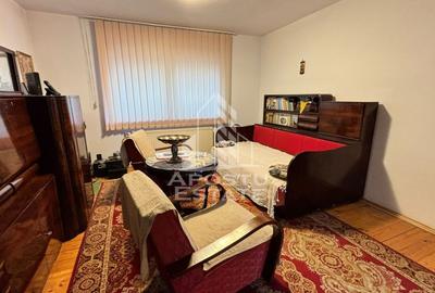 Casă individuală cu 8 camere cu Canalizare în Șagului - 4