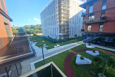 Garsonieră decomandată în Bucium - 8