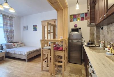 Apartament cu 2 camere nedecomandat, mobilat în Centrul Istoric - 2