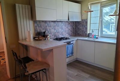 Apartament cu 3 camere semidecomandat în Tineretului - 7