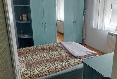 RECO . Apartament cu 2 camere central . - 5