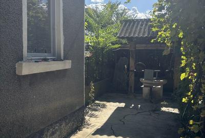 Casă cu 4 camere în Rotunda - 5