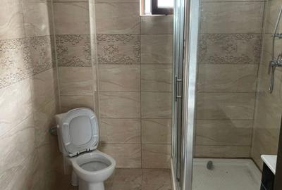 Casă cu 5 camere cu Teren 300 Mp în Mihai Bravu - 6