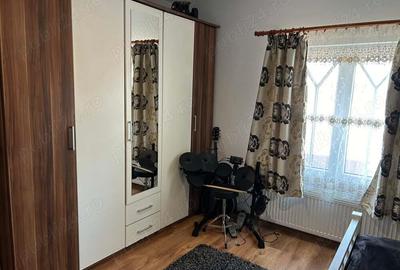 Casă cu 5 camere în Livada - 11