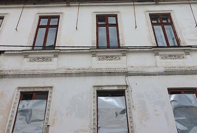 Casă cu 18 camere cu Garaj în Unirii - 5
