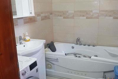 Casa cu 3 dormitoare de inchiriat in zona Iosia(strada Zarandului) - 1