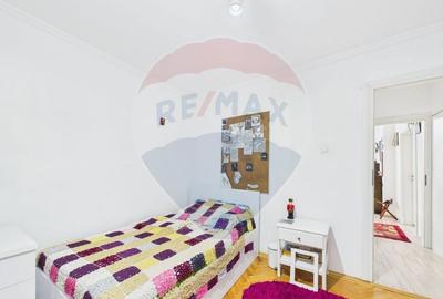 Apartament cu 4 camere semidecomandat, mobilat în 13 Septembrie - 21