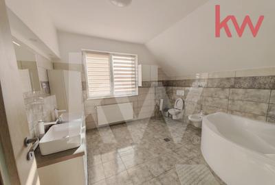 Casă cu 4 camere cu Canalizare în Malu Mare - 5