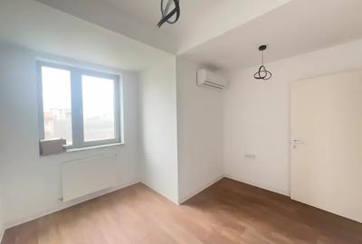 Apartament cu 4 camere decomandat în P-ta Presei Libere - 16