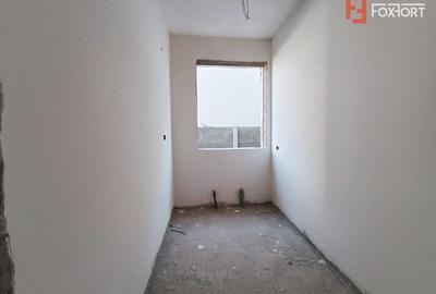 Duplex 4 camere 140 mp utili, toate utilitatile, la asfalt in Giroc - V7800 - 7