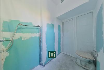 Apartament cu potential cu 2 camere la curte comuna in Centru - 6