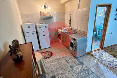 Casă cu 4 camere cu Canalizare în Brătianu - 8