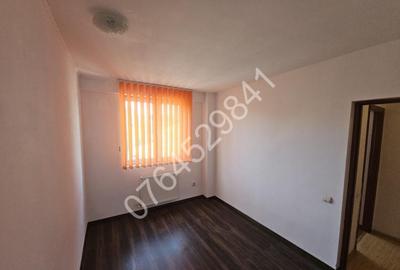 Vand apt. 3cam. Apusului,Str. Schiorilor,bl. 2011, 15min. metrou Pacii - 5