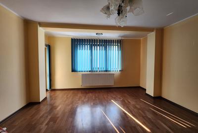 Apartament cu 2 camere decomandat, mobilat în Nicolina - 5