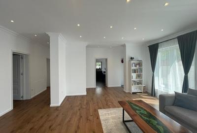 Casă individuală cu 5 camere cu Canalizare în Moșnița Veche - 4