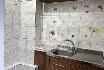 Apartament cu 3 camere decomandat în Cantemir - 7