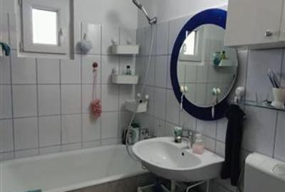 Apartament cu 3 camere decomandat, mobilat în Alexandru cel Bun - 18