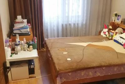 Apartament cu 4 camere decomandat în Crângași - 5