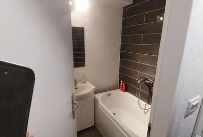 Garsonieră decomandată în Grădiște