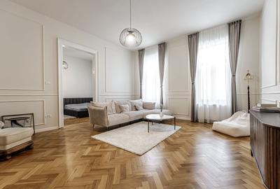 PROPRIETATE VÂNDUTĂ Apartament premium cu 3 camere Ultracentral - 2