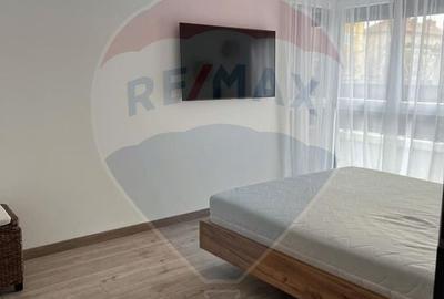 Apartament cu 3 camere decomandat, mobilat în UTA - 7