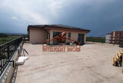 Apartament cu 3 camere decomandat, mobilat în Central - 4