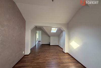 Apartament cu 3 camere semidecomandat, mobilat în Dumbrăvița - 14