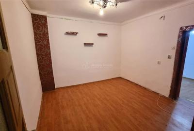 Casă cu 3 camere cu Teren 235 Mp în Vitan - 12