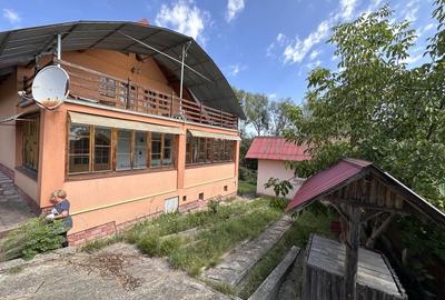 Casă cu 4 camere în Ilișești - 3