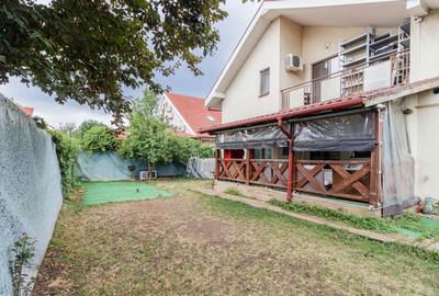 Casă individuală cu 5 camere cu Piscina în Central - 3