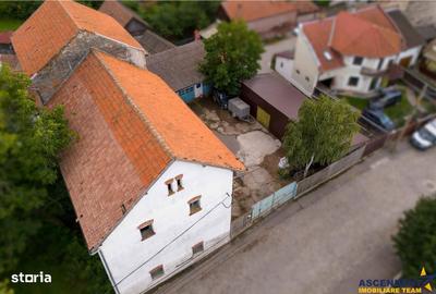 Casă cu 4 camere în Sânzieni - 2