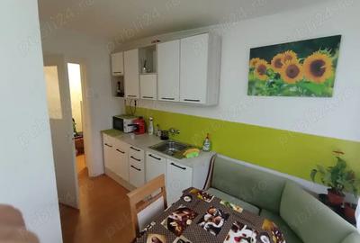 Apartament de vanzare - 3