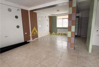 Spațiu comercial, de 60 mp, în Central - 5