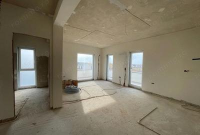 Apartament cu 2 camere decomandat în Ghiroda