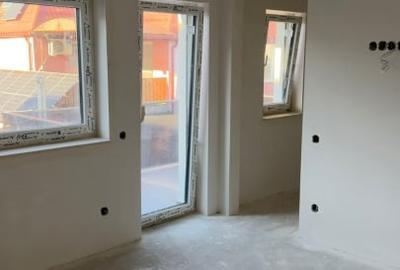 Duplex cu 4 camere cu Canalizare în Florești - 14
