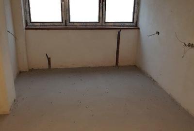 2 apartamente de 3 si 4 camere, Craiovei, semifinisate - 2