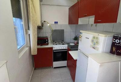 Apartament cu 2 camere decomandat în Micro 14 - 4