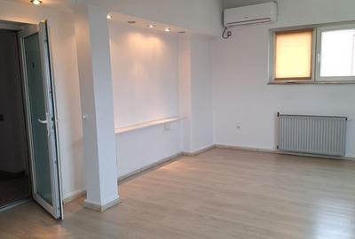 Birou, de 175 mp, în P-ța Romană - 5