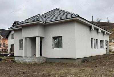 Casă cu 7 camere cu Teren 699 Mp în Central - 7