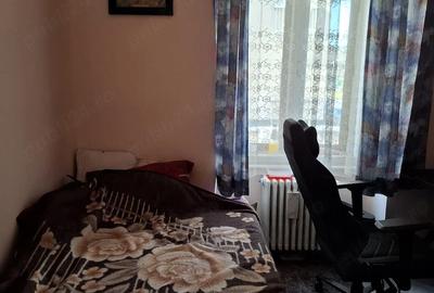 Apartament cu 3 camere decomandat în P-ța Unirii - 4