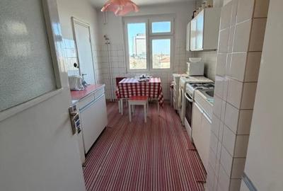 Apartament cu 3 camere decomandat, mobilat în Central - 3
