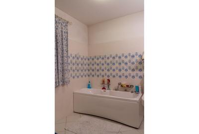 Casă individuală cu 6 camere cu Teren 224 Mp în Bucureștii Noi - 6