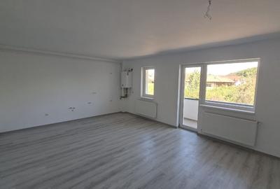 Garsonieră decomandată în Zăvoi - 1